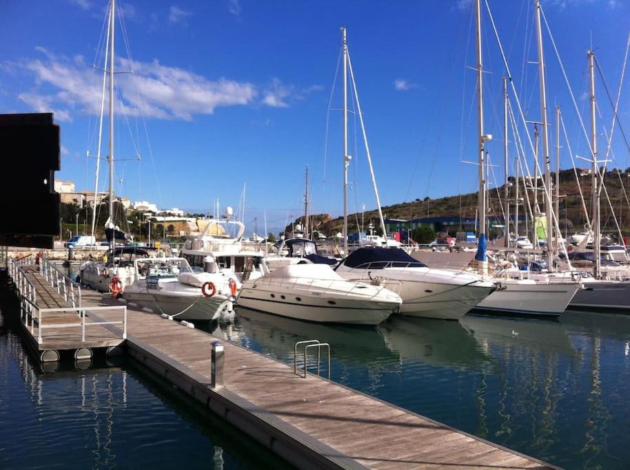 With Great Sea View, Near The Beach, With Ac And Pools Appartement